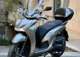 Honda SH 350 usato, anno 2024, in vendita a Roma.